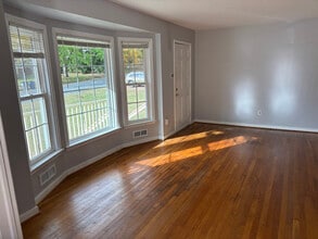 11510 Crofton Ln in Richmond, VA - Building Photo - Building Photo