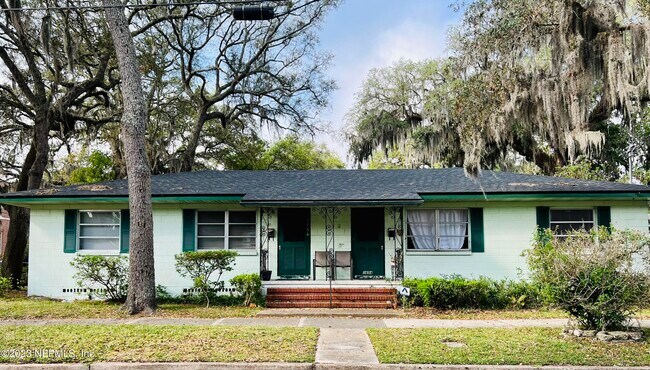 property at 1654 Talbot Ave