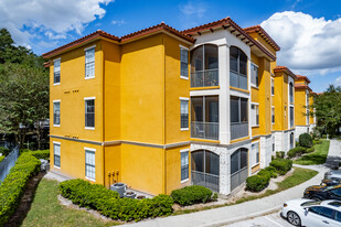 Serenata Apartments