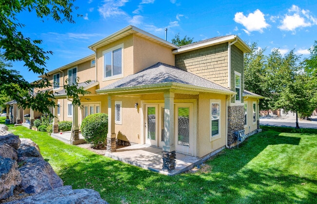 property at 5043 W Rock Butte