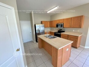 11513 Misty Isle Ln in Riverview, FL - Building Photo - Building Photo