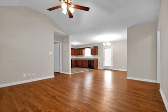 3414 Fox Meadow Way in Clarksville, TN - Building Photo - Building Photo