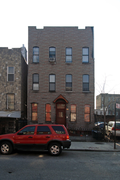 64 Palmetto St in Brooklyn, NY - Building Photo