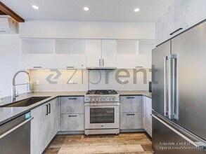 917 NW 51st St in Seattle, WA - Building Photo - Building Photo
