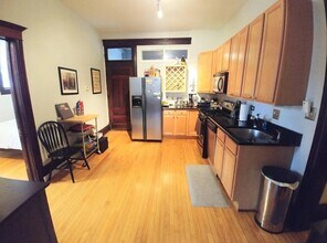 1011 N Washtenaw Ave, Unit 3N in Chicago, IL - Building Photo - Building Photo