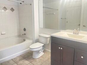 2044 Alta Meadows Ln in Delray Beach, FL - Building Photo - Building Photo