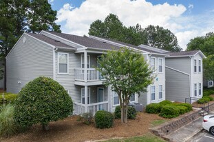Overlook Gardens Apartments in Macon, GA - Building Photo