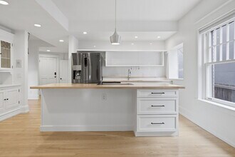 1225 Emerson St in Denver, CO - Building Photo - Building Photo