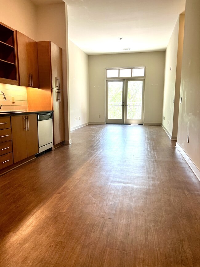 601 Sylvan Hts Wy