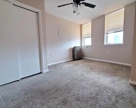 1015 E Passyunk Ave, Unit Floor #1 in Philadelphia, PA - Building Photo - Building Photo