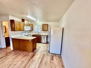 6916 N Normandie St in Spokane, WA - Building Photo - Building Photo