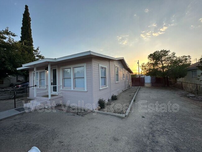 405 Buchanan St in Taft, CA - Building Photo - Building Photo