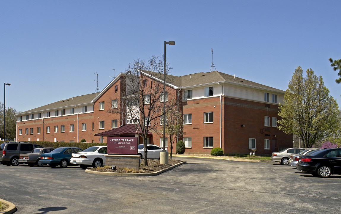 Jaycee Terrace in St. Charles, MO - Building Photo