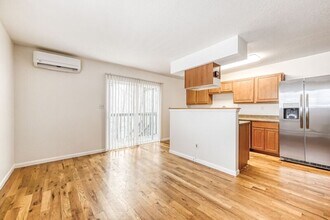 2529 W Vermijo Ave in Colorado Springs, CO - Building Photo - Building Photo