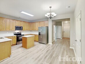 7514 Mary Jo Helms Dr in Charlotte, NC - Building Photo - Building Photo