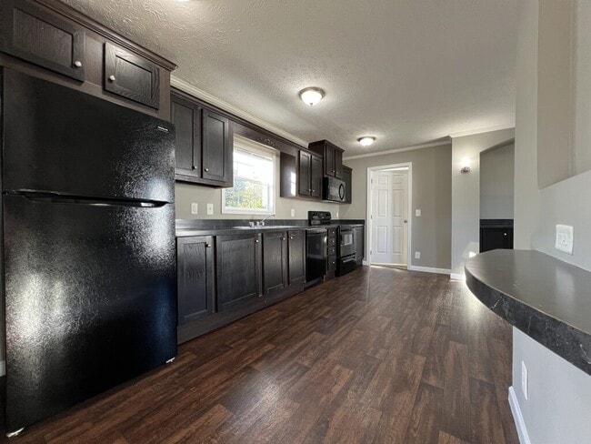 property at 209 Hickory Ct