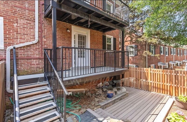 4811 29th St S, Unit A1 in Arlington, VA - Building Photo - Building Photo