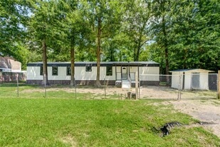 26342 Hunters Trail in New Caney, TX - Building Photo