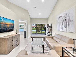 15212 W Tranquility Lake Dr in Delray Beach, FL - Building Photo - Building Photo