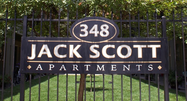 Jack Scott Apartments in Chico, CA - Building Photo - Building Photo