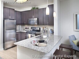 333 Great River Rd in Somerville, MA - Building Photo