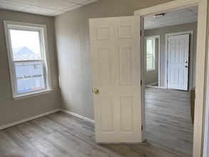 22 Flint St in Fall River, MA - Building Photo - Building Photo