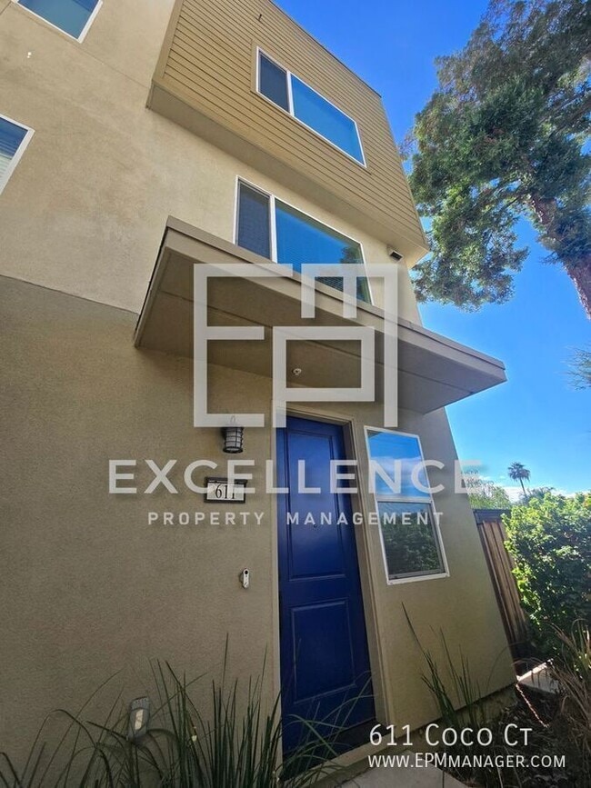 property at 611 Coco Ct