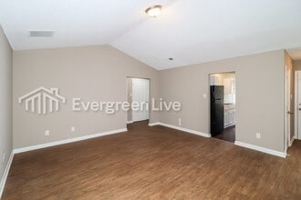 4855 Royal Run Dr in Memphis, TN - Building Photo - Building Photo