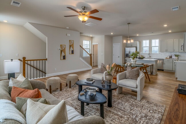 Bellhaven Townhomes in Charlotte, NC - Foto de edificio - Interior Photo