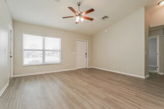 5426 Trammel St in Naples, FL - Building Photo - Building Photo