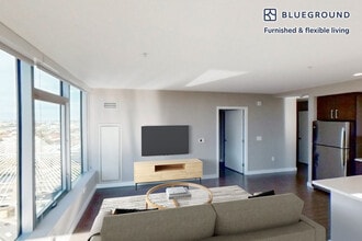 1 Nashua St, Unit FL28-ID5469A in Boston, MA - Building Photo - Building Photo