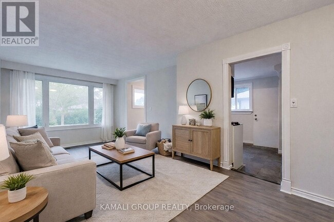 property at 140 Cherrywood Dr