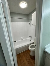 40 Hyde Park in Austin, TX - Foto de edificio - Building Photo