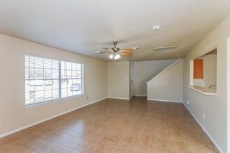 7931 Brook Trail Cir in Houston, TX - Building Photo - Building Photo
