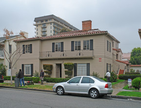 144 S Camden Dr in Beverly Hills, CA - Building Photo - Building Photo