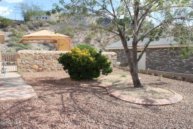6832 Canyon View Ln in El Paso, TX - Building Photo - Building Photo
