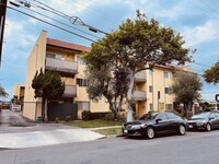 15115 S Raymond Ave, Unit 302 - 4