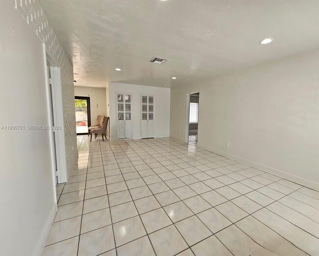 5428 SW 131st Ct in Miami, FL - Building Photo - Building Photo