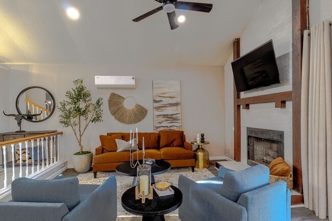 property at 911 Rockwall St