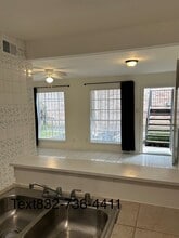 201 W Rosamond St, Unit 43 in Houston, TX - Building Photo - Building Photo