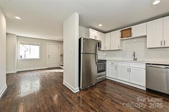 215 S Gardner Ave in Charlotte, NC - Building Photo - Building Photo