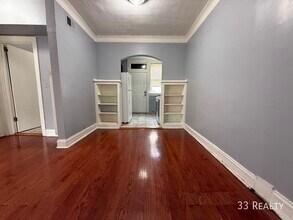 2751 N Lavergne Ave in Chicago, IL - Building Photo - Building Photo