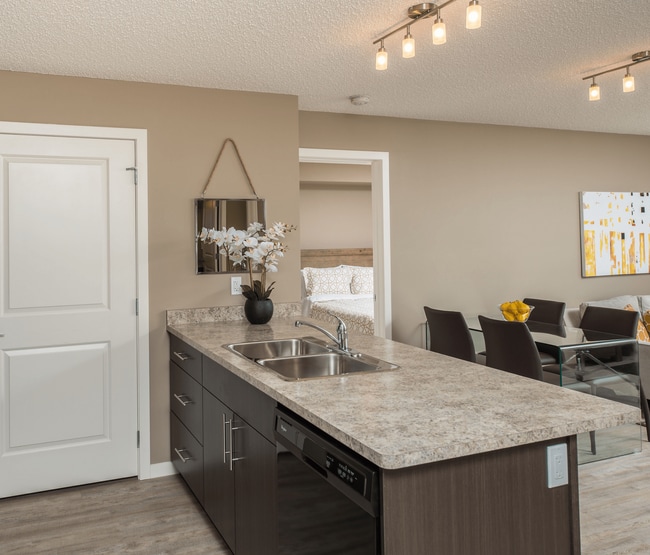 Waybury Park in Sherwood Park, AB - Building Photo - Building Photo