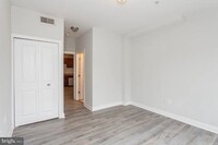 1707 Master St photo'