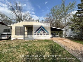 127 Mc Alpine Dr in St. Louis, MO - Building Photo