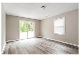 1204 Glenarden Dr in Rock Hill, SC - Building Photo - Building Photo