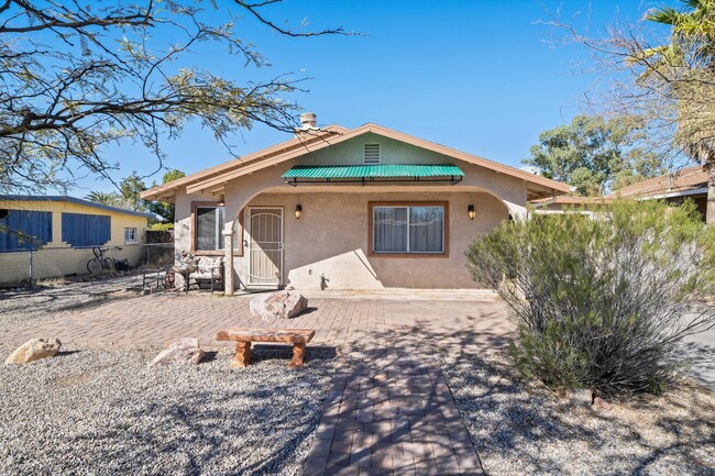 property at 4235 E Santa Barbara Ave