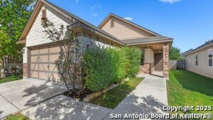 2096 Brandywine Dr in New Braunfels, TX - Building Photo - Building Photo