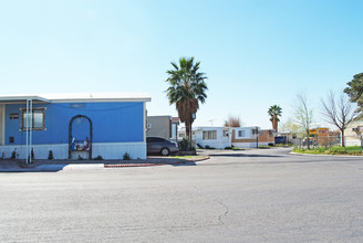 Silverado Manufactured Home Community in Las Vegas, NV - Building Photo - Building Photo