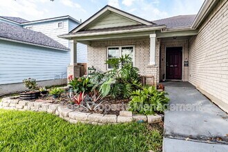 4112 Cherry Tree Dr in Schertz, TX - Building Photo - Building Photo